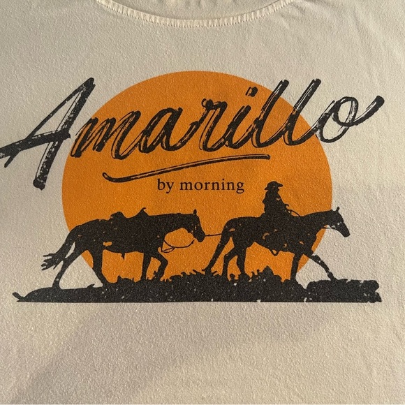 Tops - Amarillo Graphic Tee with hat! Calling all cowgirls!